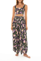 Thumbnail - Leah-Crop-Top-13477-front-with-model - 1