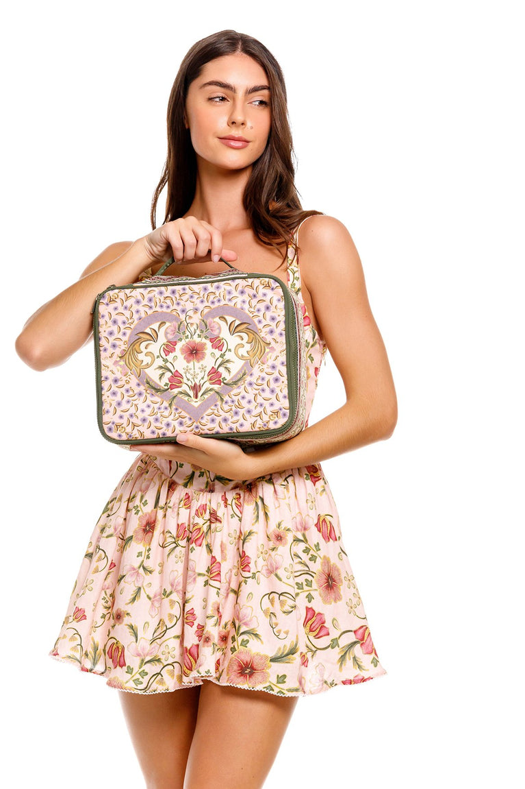 Main image -  Aura-Calvin-Cosmetic-Bag-20023-1.jpg