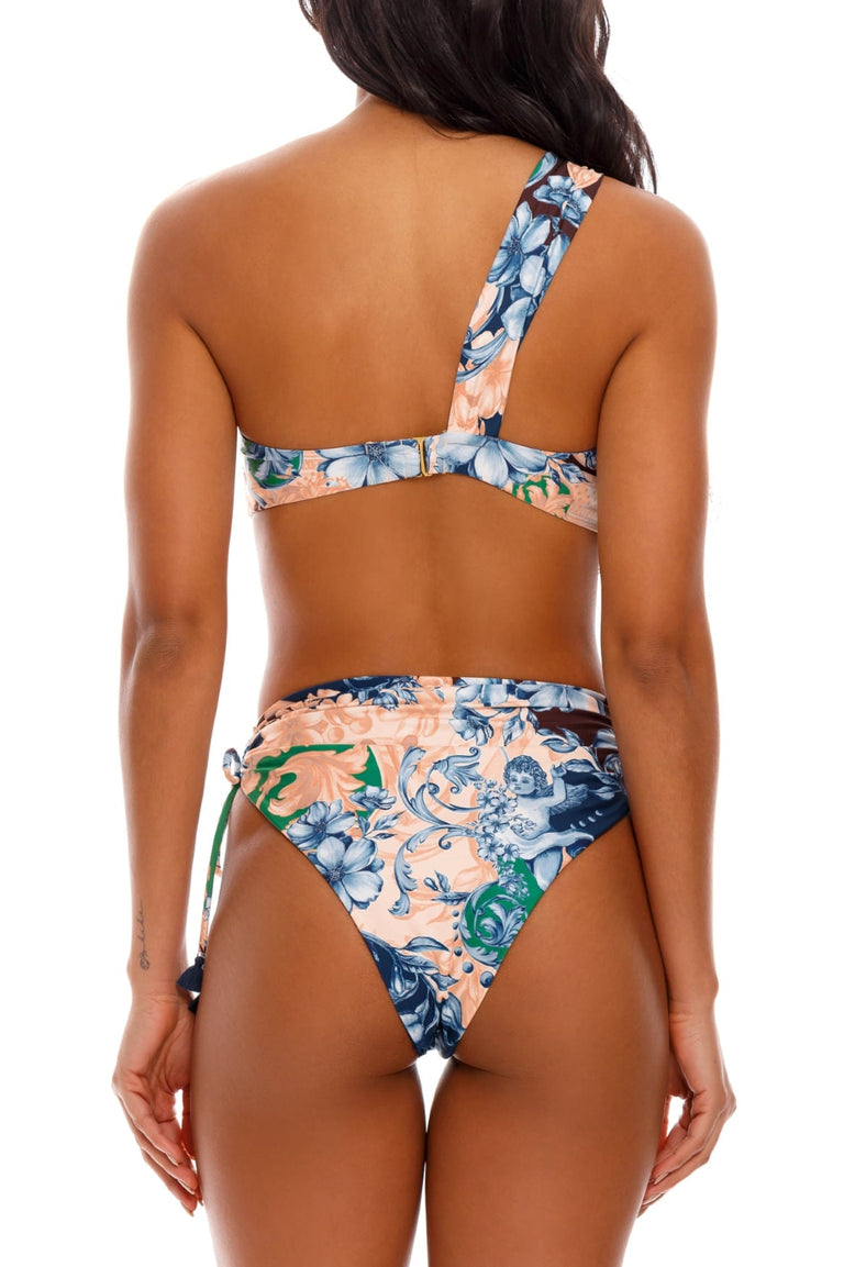 Cardumen-Mariette-Bikini-Top-9292-back-with-model - 3