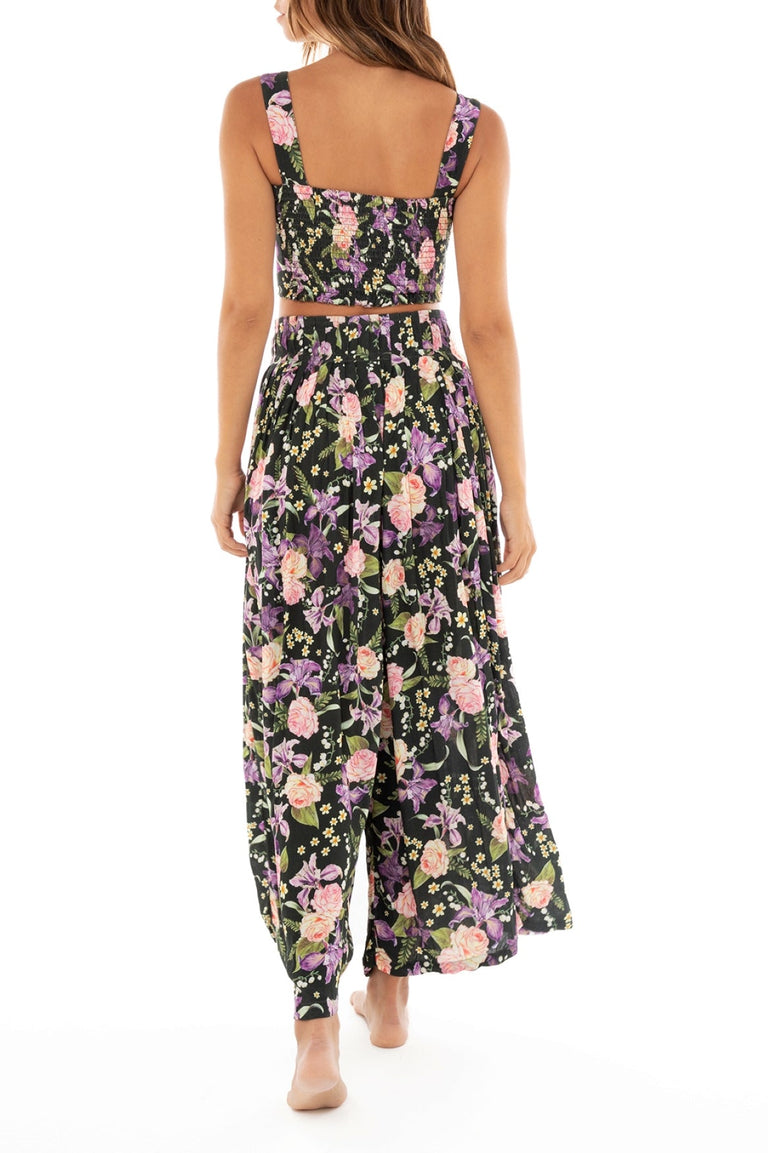 Hanne-Pants-13478-back-with-model - 8