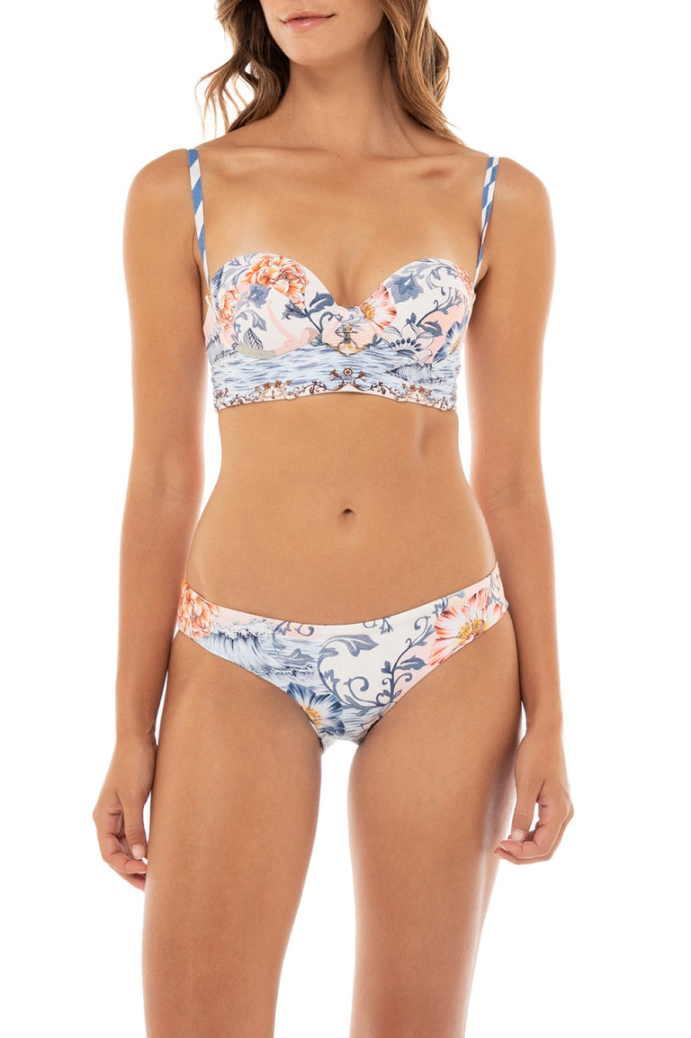 Kai-Bikini-Top-Geena-13718-front-with-model - 4