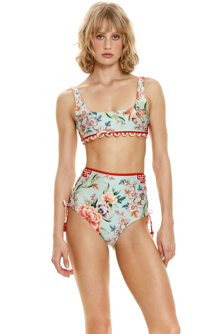 Korin-colleen-bikini-top-13158-front-with-model - 1
