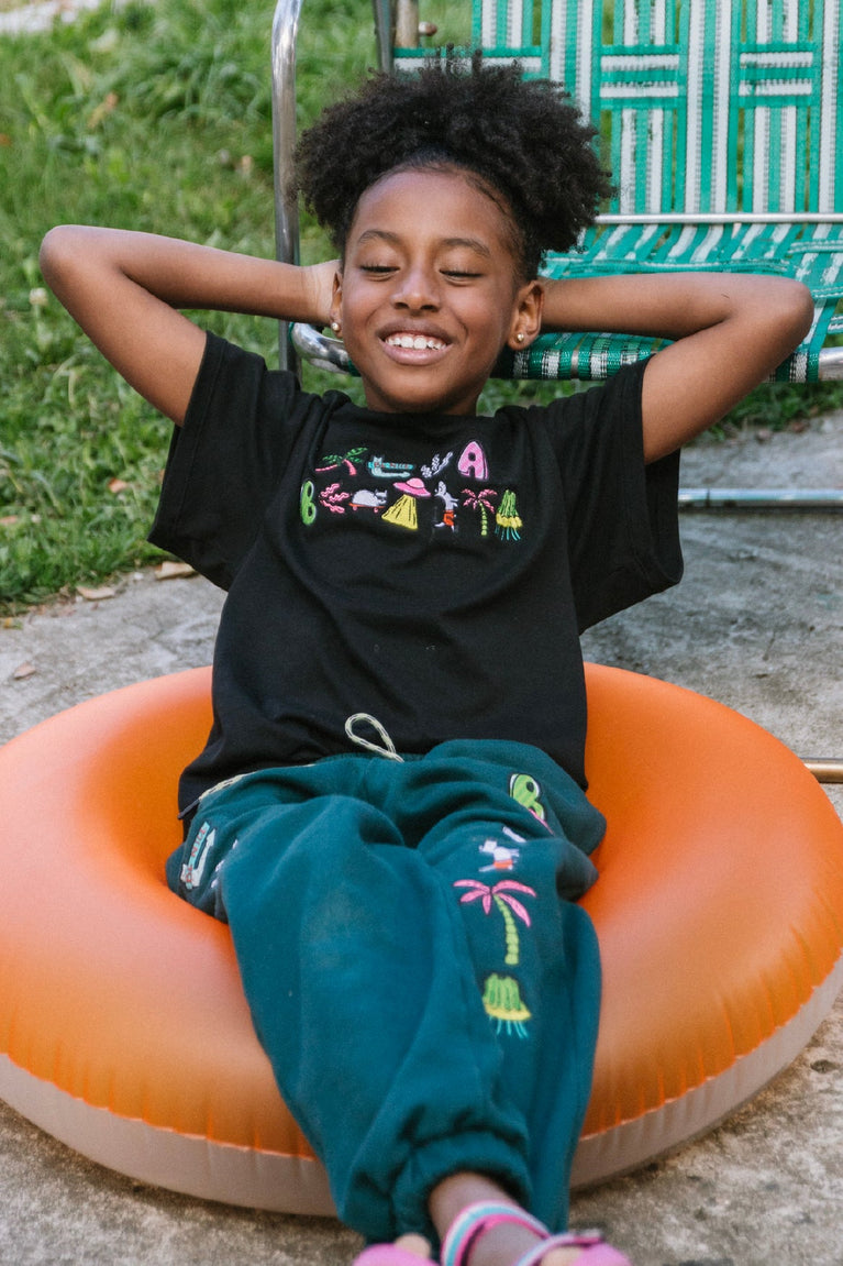 Hover Alternative image -  Plash-Kids-Tshirt-Dave-13705-campaign-picture