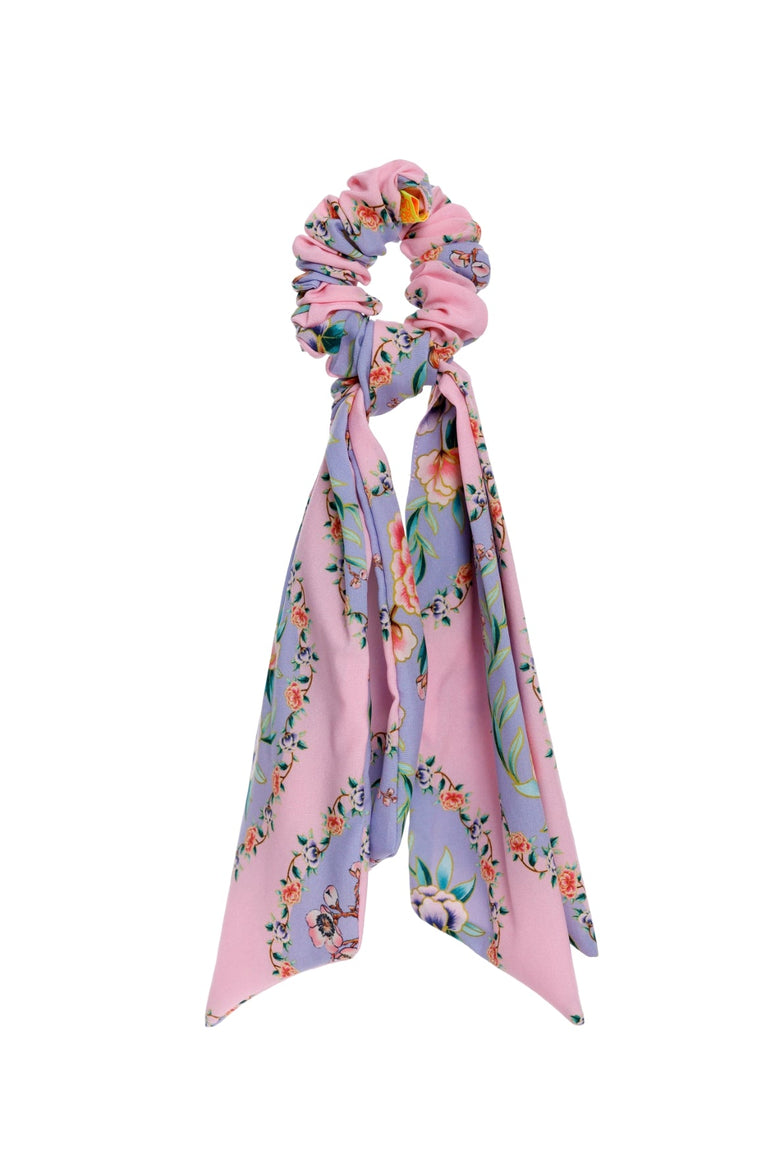 Main image -  special-karol-scrunchie-18671-1