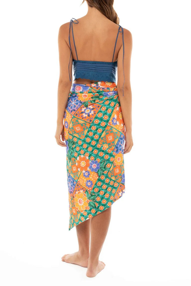 Main image -  Tile-Zen-Skirt-14297-back-with-model